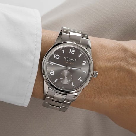 NOMOS Glashütte / Club Sport neomatik 39 Smoke / NM764