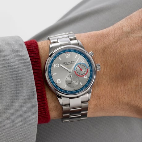 NOMOS Glashütte / Club Sport neomatik Worldtimer Silver / NM791