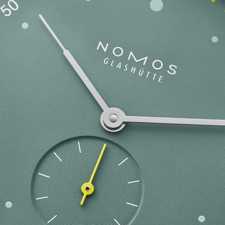 NOMOS Glashütte / METRO 33 / NM1124