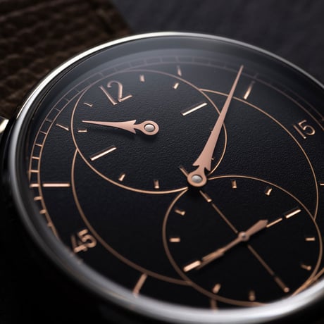 Louis Erard / Regulator Grave Noir / Noirmont Mètiers d‘Art / LE85248AA13BVA158