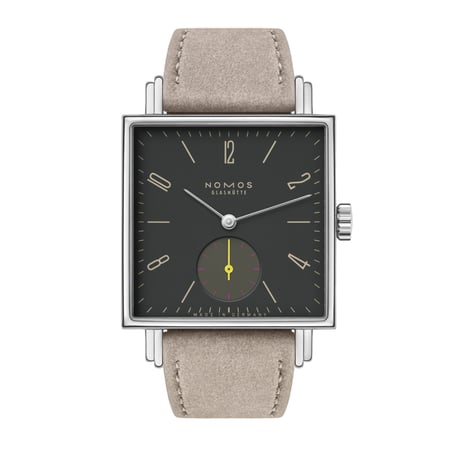 ノモス・グラスヒュッテ | STORES