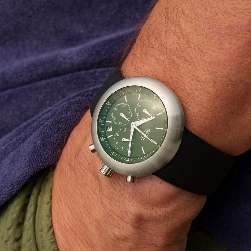 14ポンド　エマージ　エボナイト 1.png