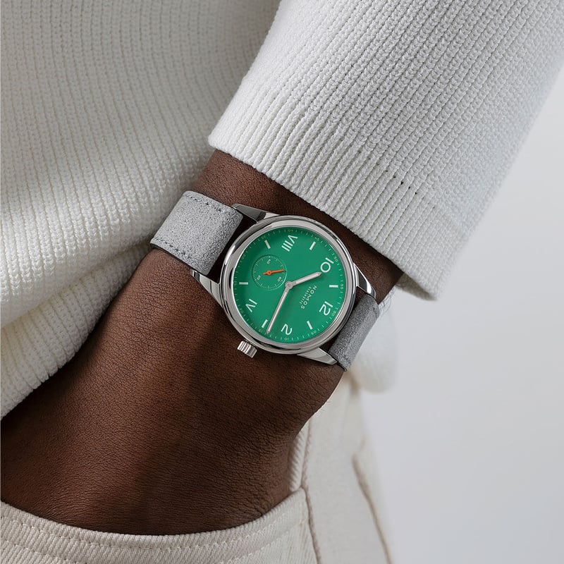 NOMOS Glashütte / CLUB CAMPUS 38 ELECTRIC GREEN