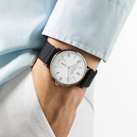 NOMOS Glashütte / Ahoi neomatik 38 Date / NM525  525