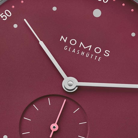 NOMOS Glashütte / METRO 33 / NM1123