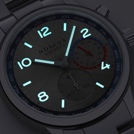 NOMOS Glashütte / Club Sport neomatik Worldtimer Silver / NM791
