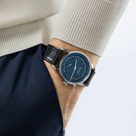 NOMOS Glashütte / Zurich World Timer Midnaight Blue / ZR1X4BL2　807