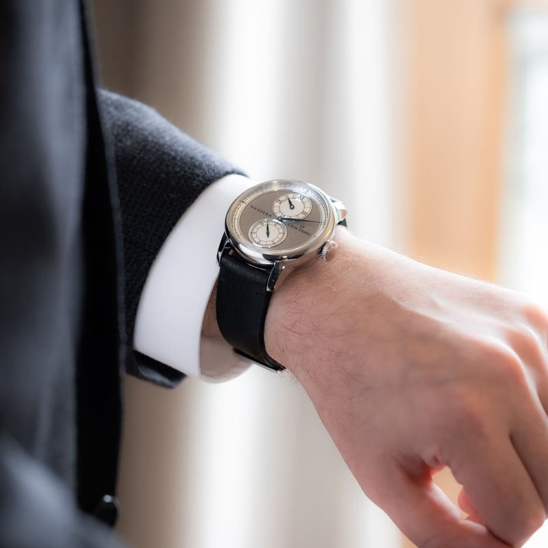 Louis Erard × Massena LAB / LE85237AA76BVA103 |