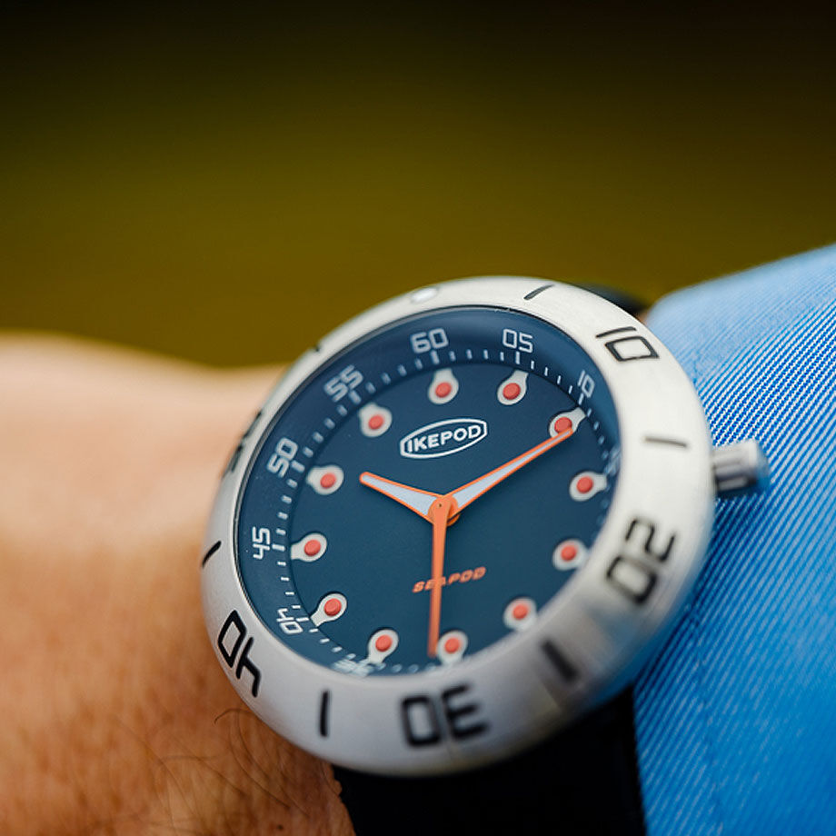 IKEPOD / Seapod / IPS001SILB / 001 Zale | 腕時計専門
