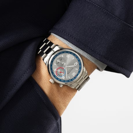 NOMOS Glashütte / Club Sport neomatik Worldtimer Silver / NM791