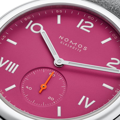NOMOS Glashütte / Club Campus deep pink Glass Back 711.GB / CL1A1DP2CP　711.GB