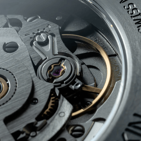 Louis Erard / Noirmont X / Konstantin Chaykin / LE85340AA01BVA191 Unfrogettable Regulator Green
