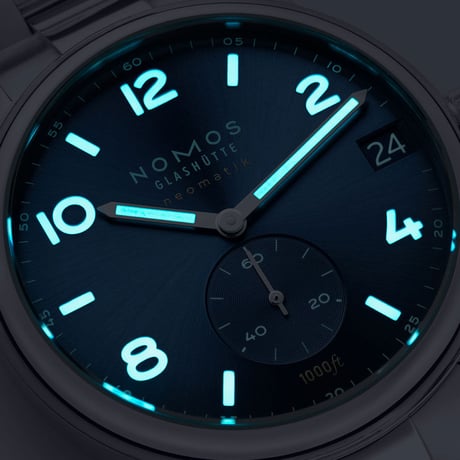 NOMOS Glashütte / Club Sport neomatik 42date blue / CLS161011BL2CSM  782
