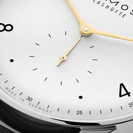 NOMOS Glashütte / Minimatik 39 Date Gold / NM1251 1251