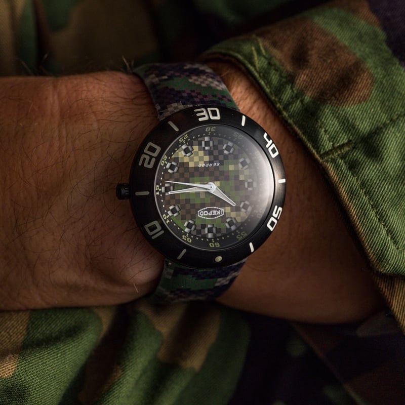 IKEPOD / Seapod / IPS003PIXLB | 腕時計専門 Fortune T