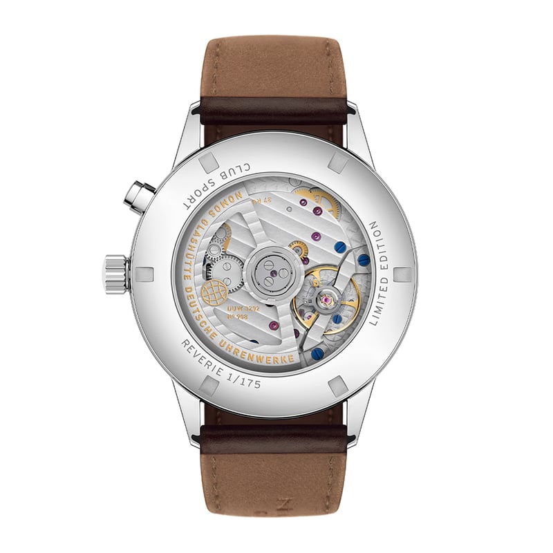 NOMOS Glashütte / Club Sport neomatik Worldtime