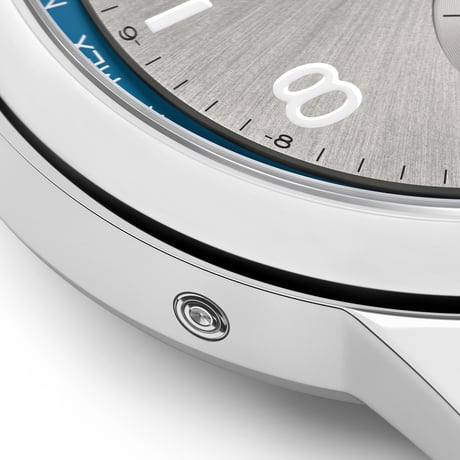 NOMOS Glashütte / Club Sport neomatik Worldtimer Silver / NM791