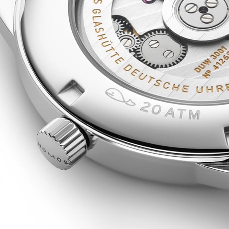 NOMOS Glashütte / Club Sport neomatik 39 Amber/ NM762