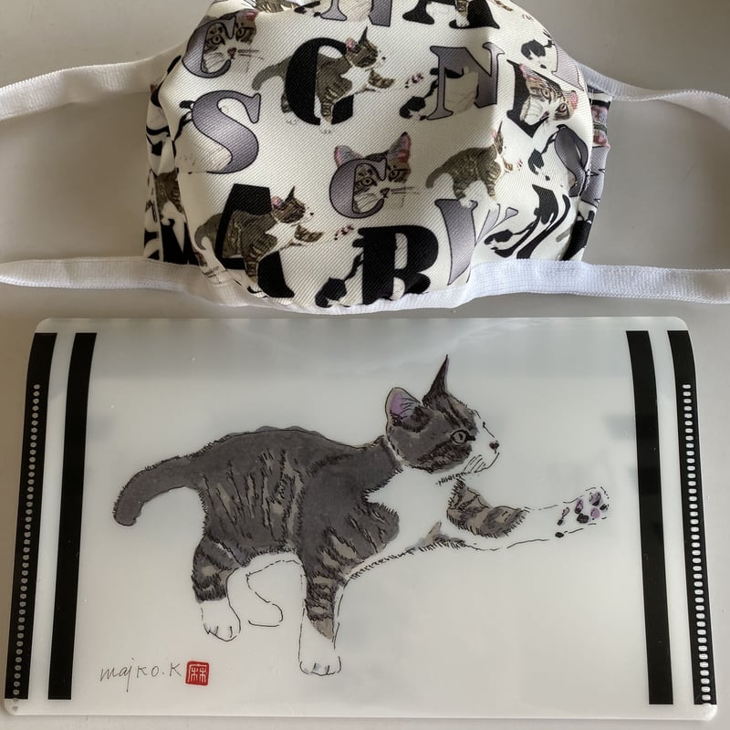 ハンドメイド 猫とクマのイラストマスク 2枚セット 川上麻衣子猫イラスト マスクケース | SWEDEN GRACE STORE