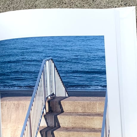 写真：トヤマタクロウ　詩：瀬尾夏美｜New Habitations from North to East: 11 years after 3.11