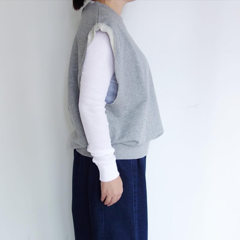 homspun コンパクト裏毛ベスト | folkhimeji's STORE