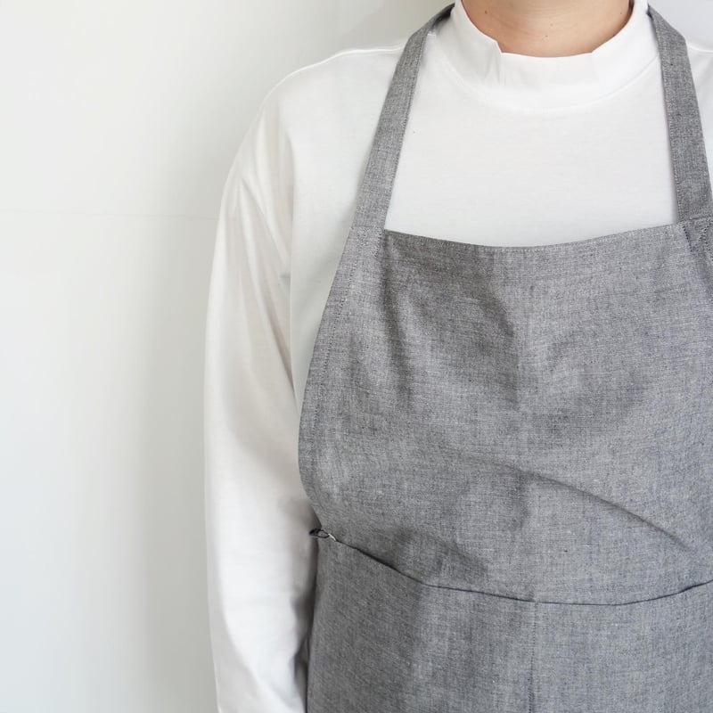 F/style 亀田縞のエプロン【黒鼠】 | folkhimeji's STORE F/style 亀田縞のエプロン【黒鼠】 | folkhimeji's STORE