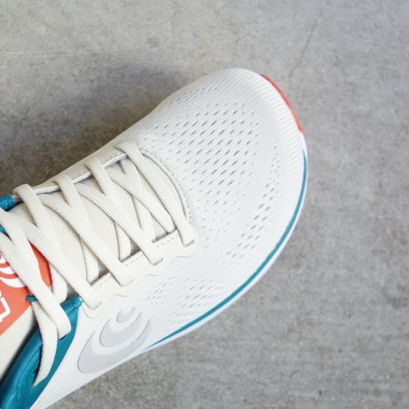 TOPO Athletic　ULTRAFLY 4【sand / ocean】for men's