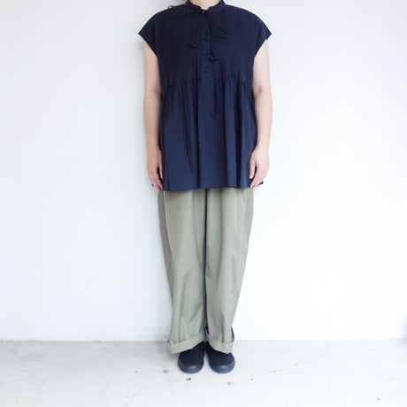 HAU　blouse "little tuck"【ネイビー】
