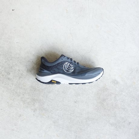 TOPO Athletic　ULTRAVENTURE4 for men's
