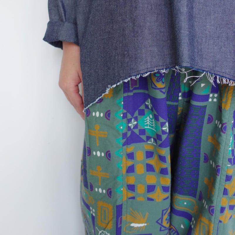 homspun☆今期新品未使用ライトオンスシャンブレープルオーバーブラウス homspun ライトオンスシャンブレー プルオーバーブラウス【ブラック