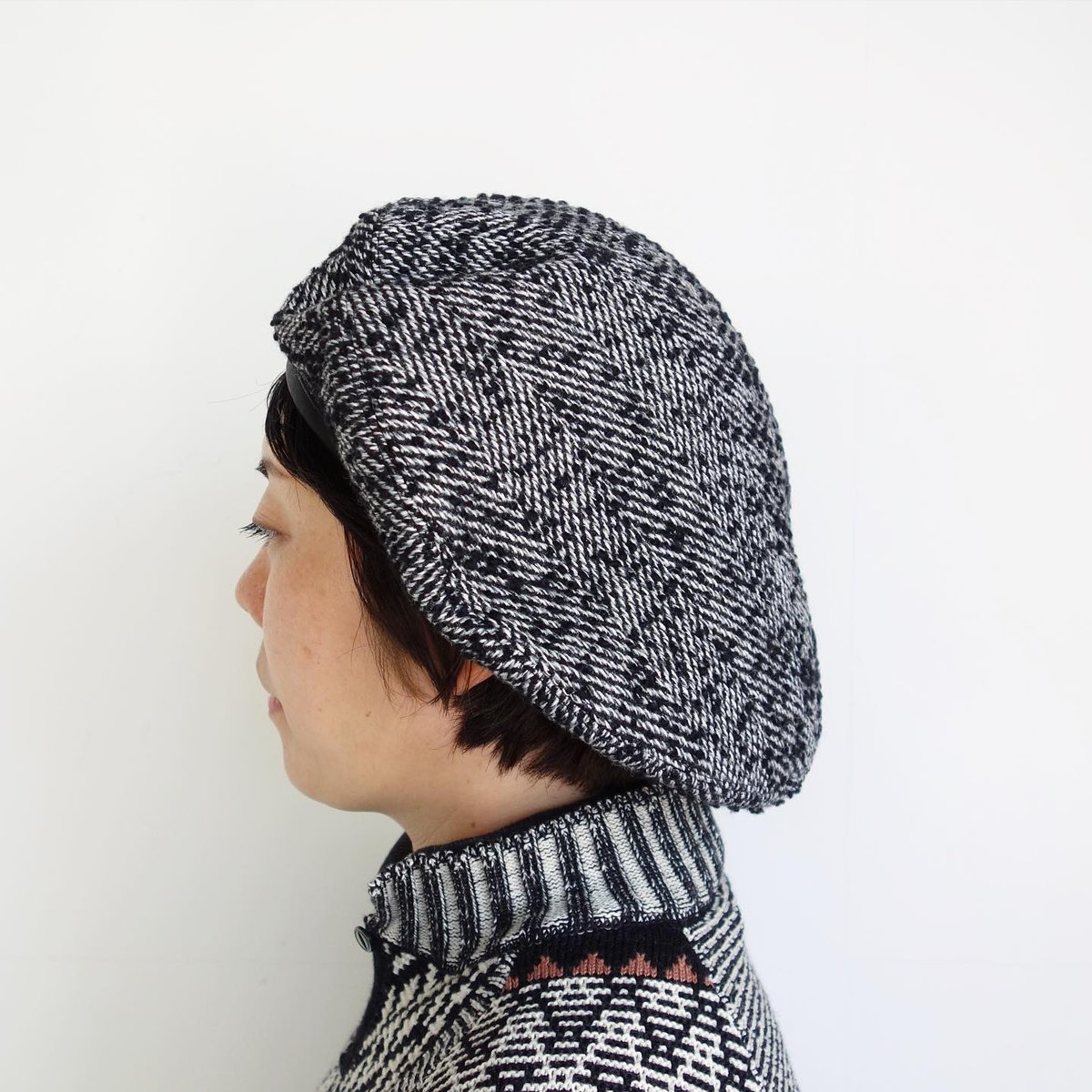 Needles　Beret - W/PE/R/N Tweed【Herringbone】