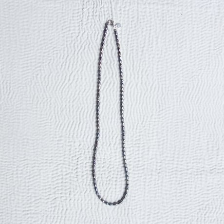 ERA.　TWNKL PEARL NECKLESS【Black Long】