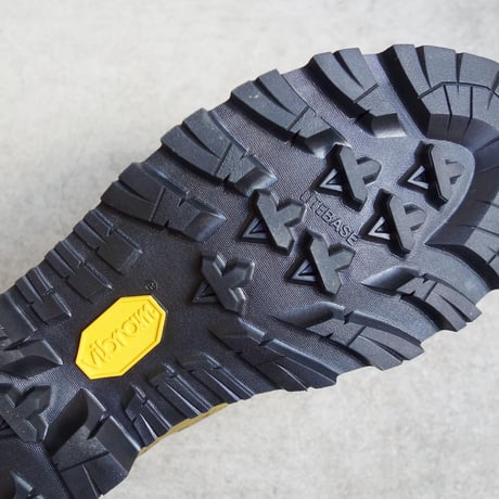 CRV　Free Trek for men's