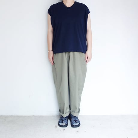 homspun　天竺Vネックノースリーブ【ネイビー】