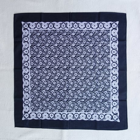 MODAS　Bandana