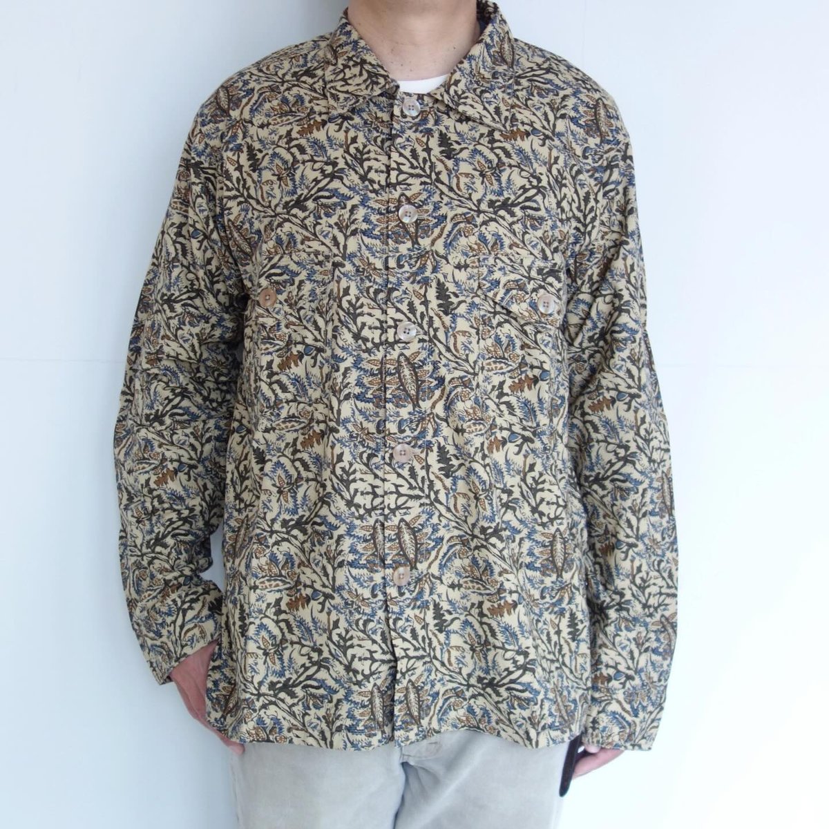 South2 West8 Smokey Shirt - Batik Printed | fol