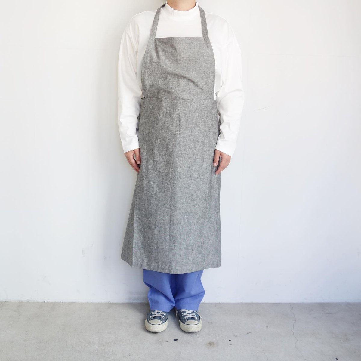 F/style 亀田縞のエプロン【黒鼠】 | folkhimeji's STORE F/style 亀田縞のエプロン【黒鼠】 | folkhimeji's STORE