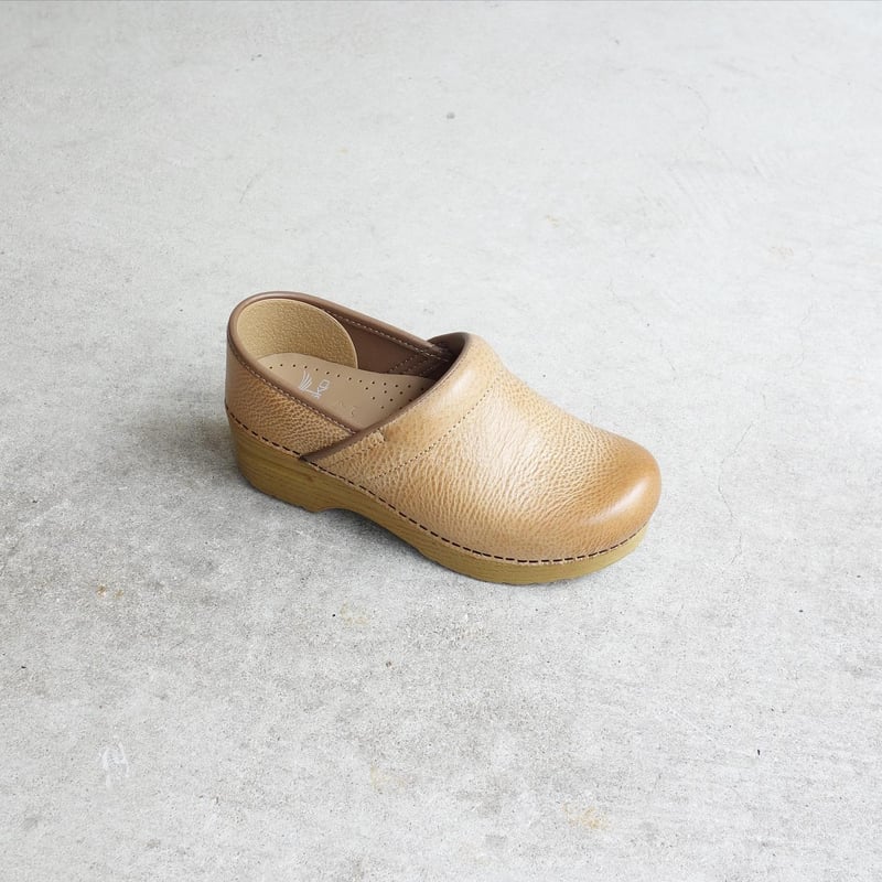 dansko Professional Distressed【Honey】 | folkhim