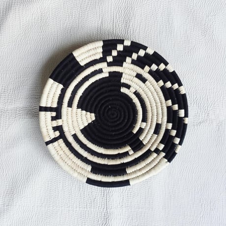 Suno&Morrison　Sabai Plate【Geometric Black】