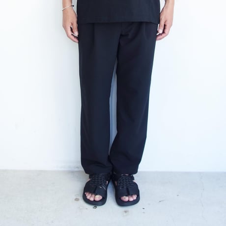comm.arch.　Crepe Weave Sucker Trousers