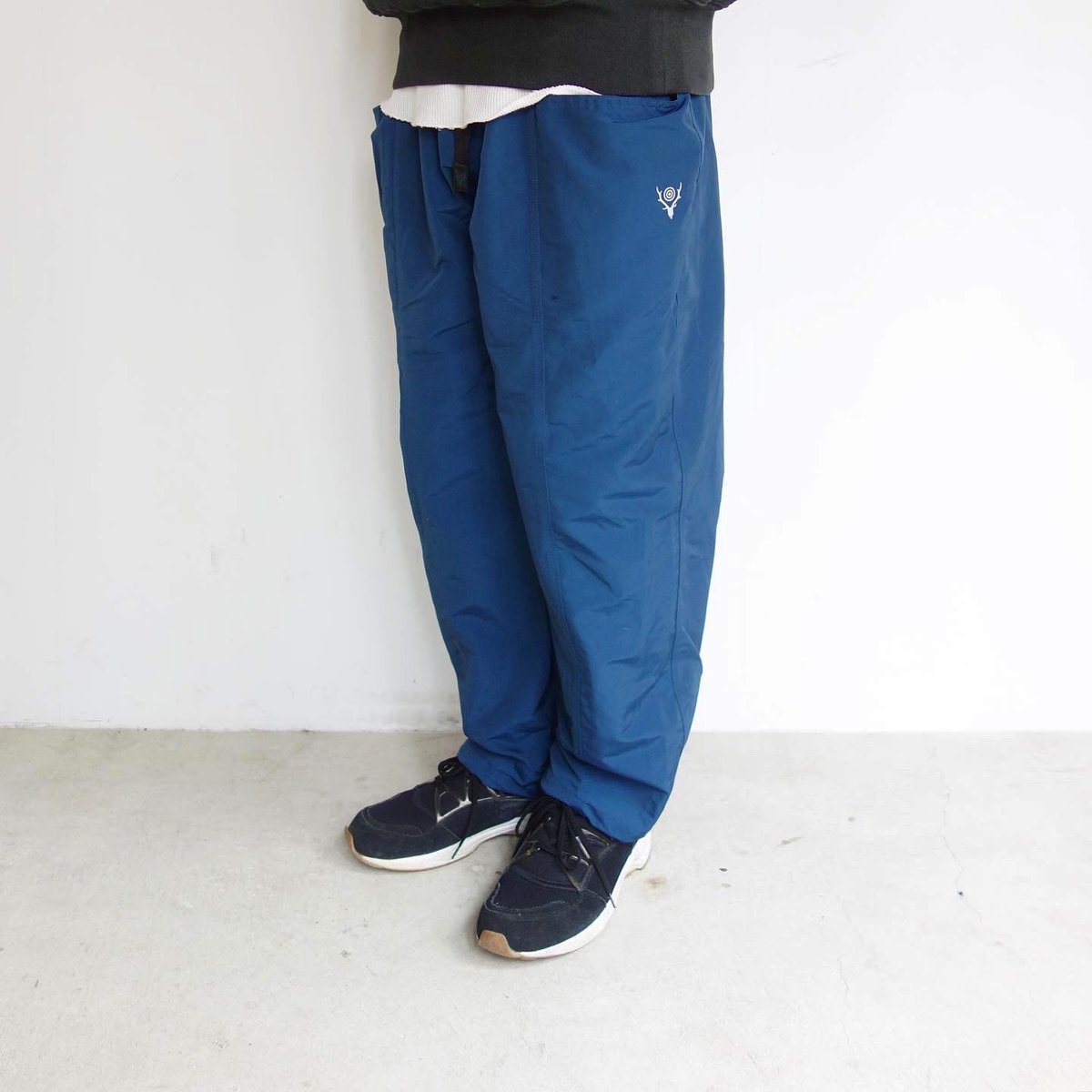 South2 West8 Belted C.S.Pant - C/N Grosgrain【Na South2 West8 Belted C.S.Pant - C/N Grosgrain【Na