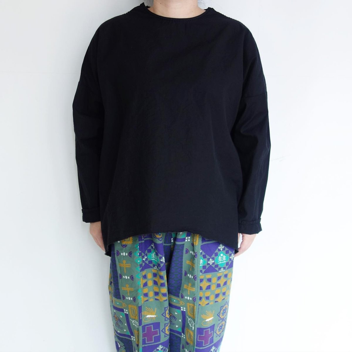 homspun☆今期新品未使用ライトオンスシャンブレープルオーバーブラウス homspun ライトオンスシャンブレー プルオーバーブラウス