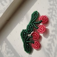 【Konges Sløjd】 2 PACK PEARLY HAIR CLIPS CHERRY - CHERRY
