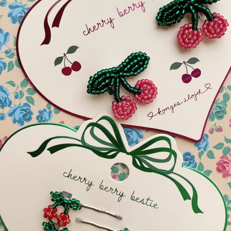 【Konges Sløjd】 2 PACK PEARLY HAIR CLIPS CHERRY - CHERRY