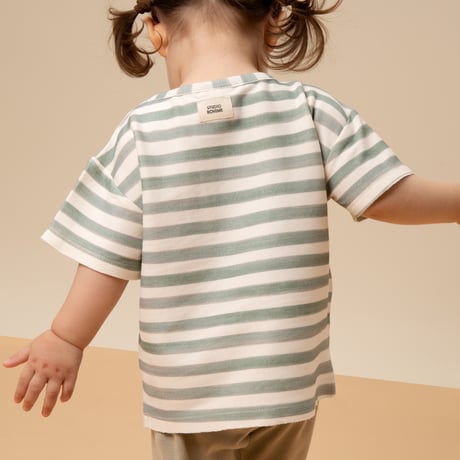 【STUDIO BOHEME PARIS】T-SHIRT ORSO - GREEN STRIPES