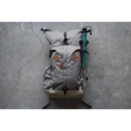 OVERNIGHT 35 (Fawn Beige/Beige)