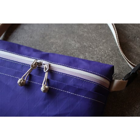 TRAIL SACOCHE (col/Purple)