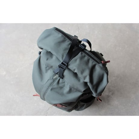 OVERNIGHT 35 (Khaki/Khaki)