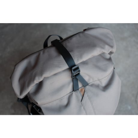 OVERNIGHT 35 (Fawn Beige/Beige)