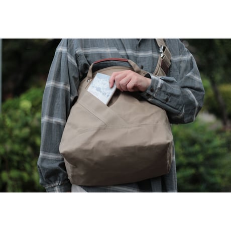 gron L size (col:Beige/leather handle)